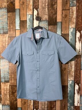 Men's Sky Blue Short Sleeve Button-Down Shirt